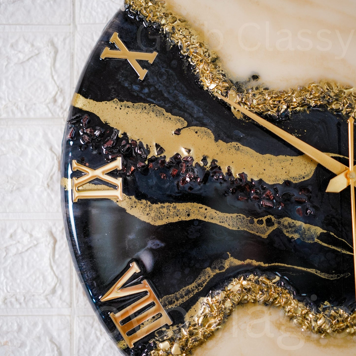 Black pond Medium Size Silent Clock 17.5 Inches