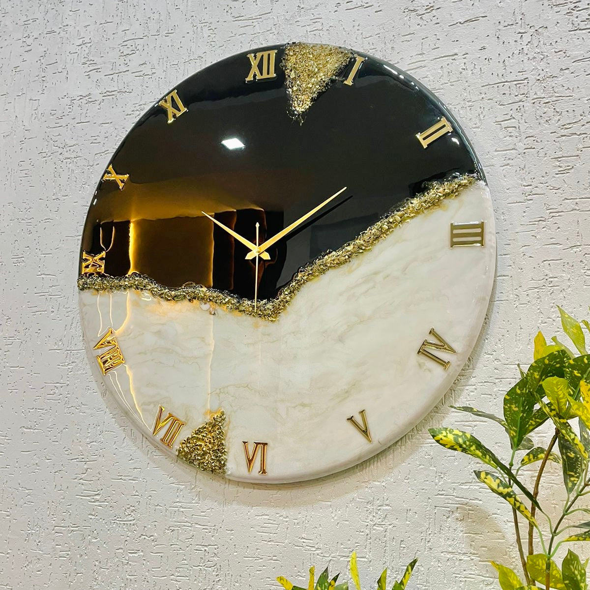 Black Peak Large Silent Clock 27 Inches
