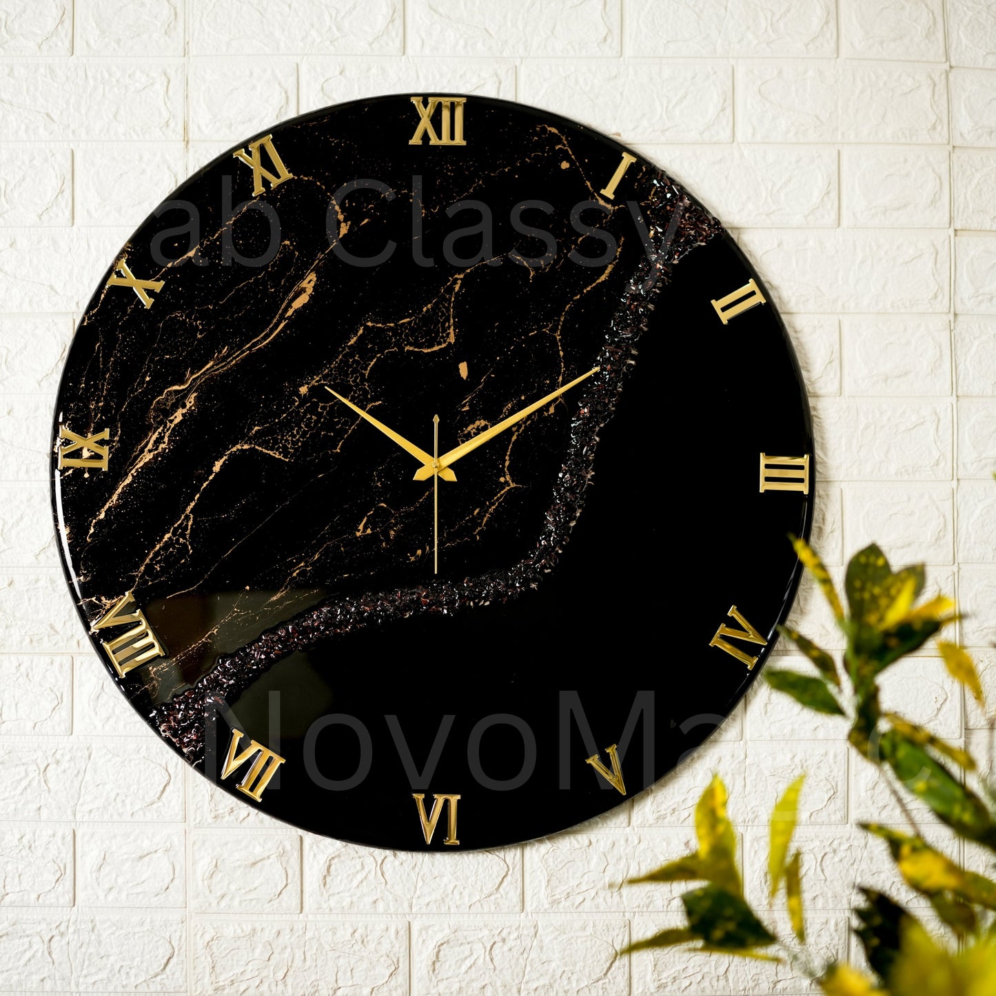 Black Stunner Small Size Silent Clock 12 Inches