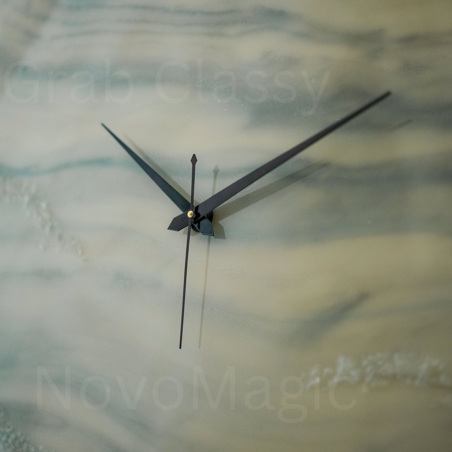 Silver Desert Medium Size Silent Clock 17.5 Inches