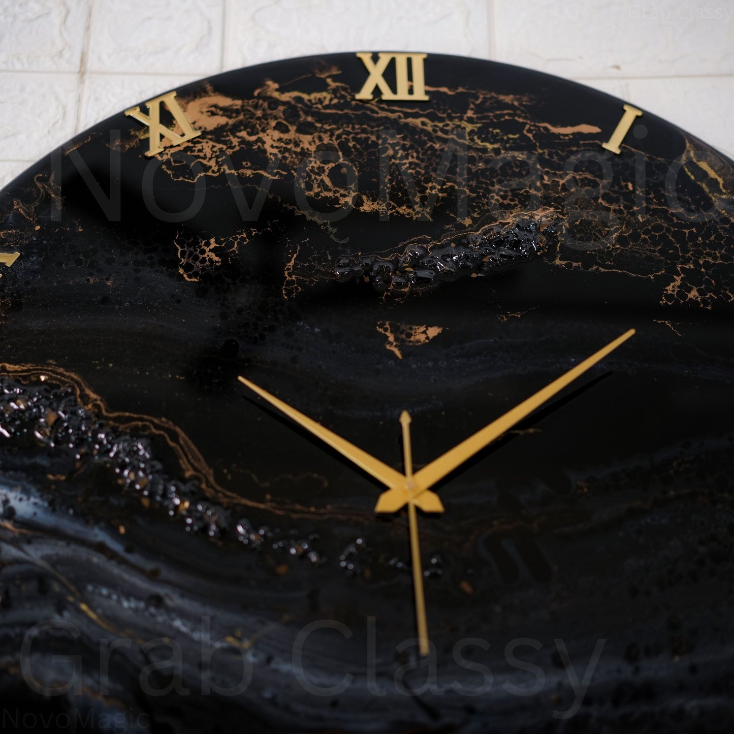 Black Desert Medium size Silent Clock 17.5 Inches