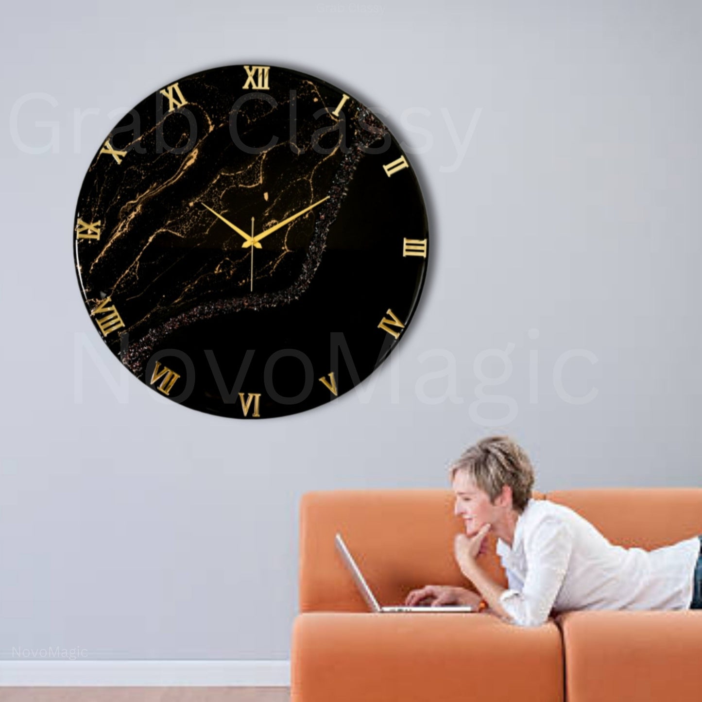 Black Stunner Large Silent Clock