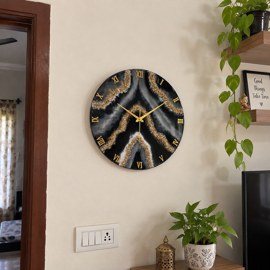 *Black Geode Silent Clock 17.5 inches