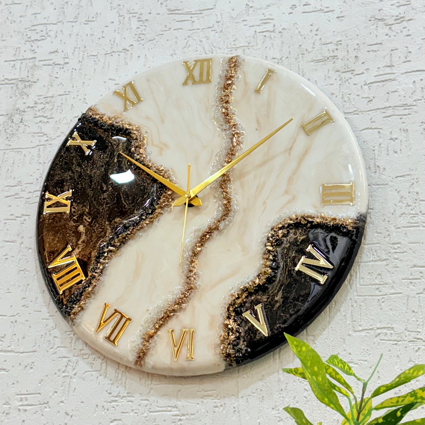 Rose-Gold Geode Silent Clock
