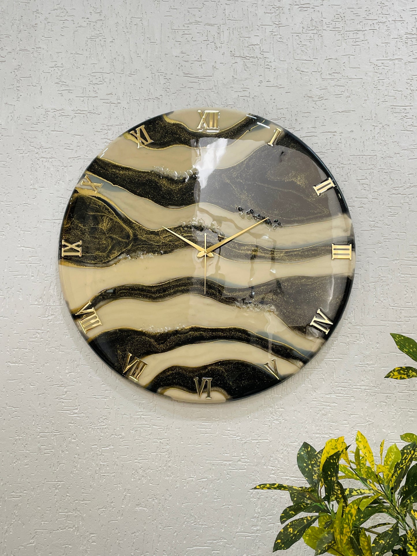Black Falls Clock Large 27 Inches