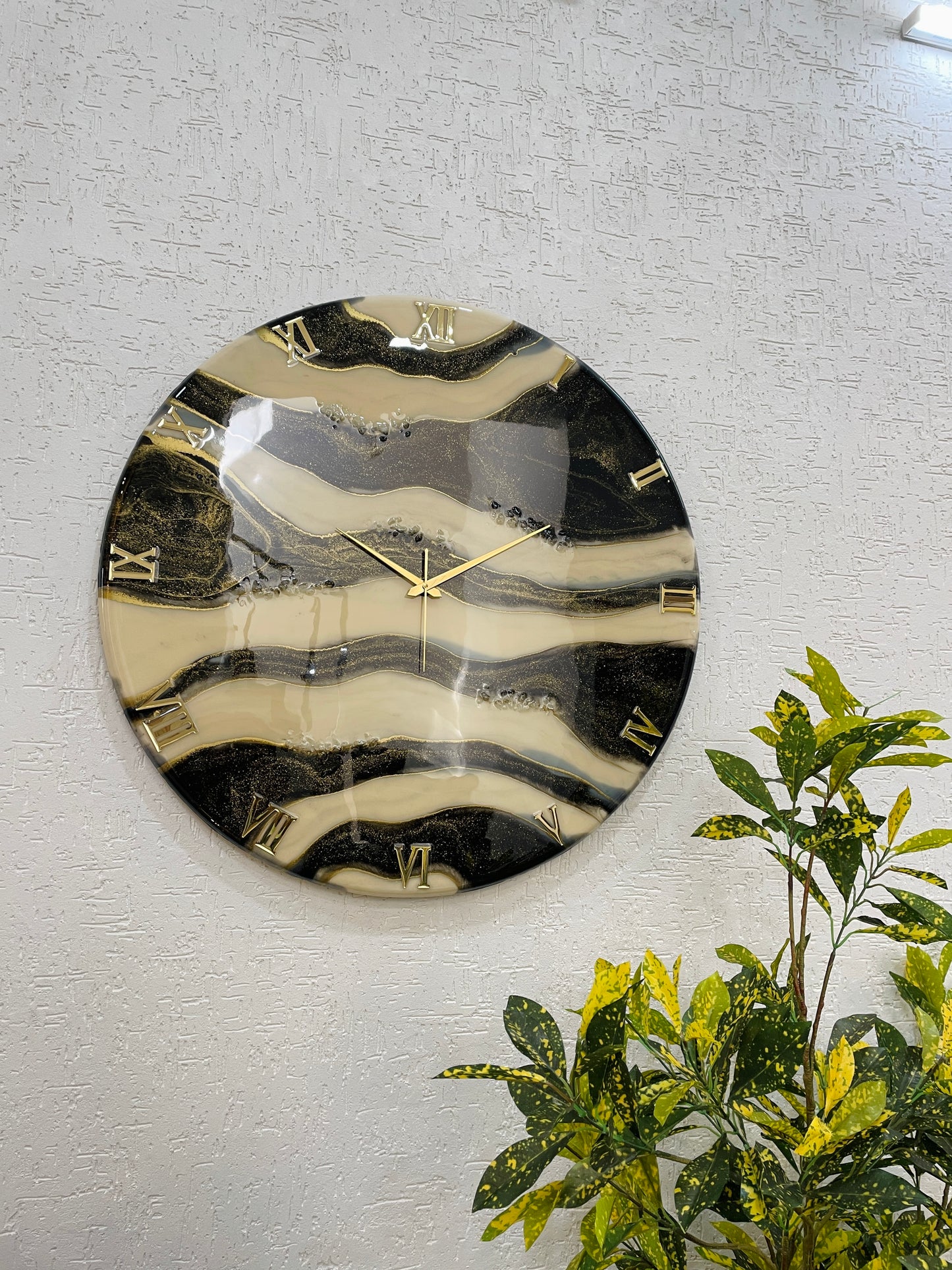 Black Falls Clock Large 27 Inches