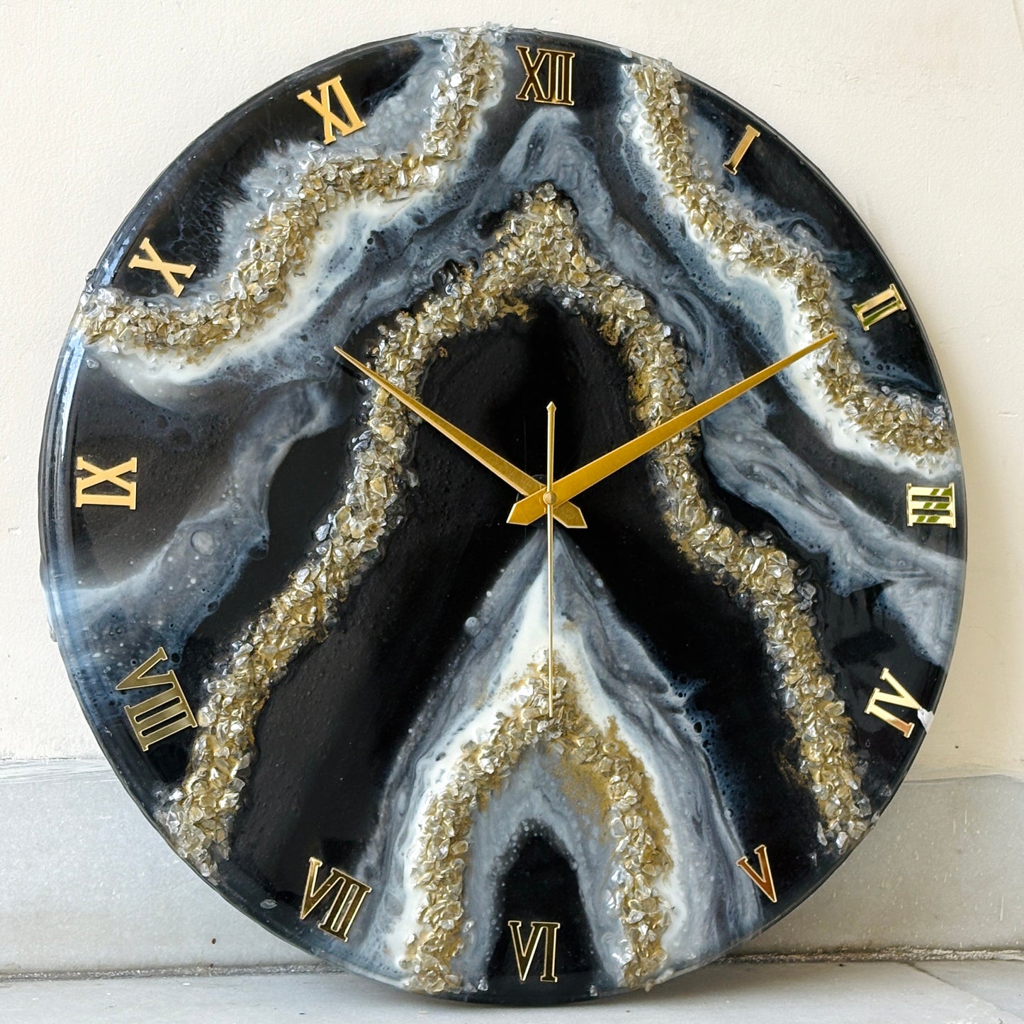 *Black Geode Silent Clock 17.5 inches