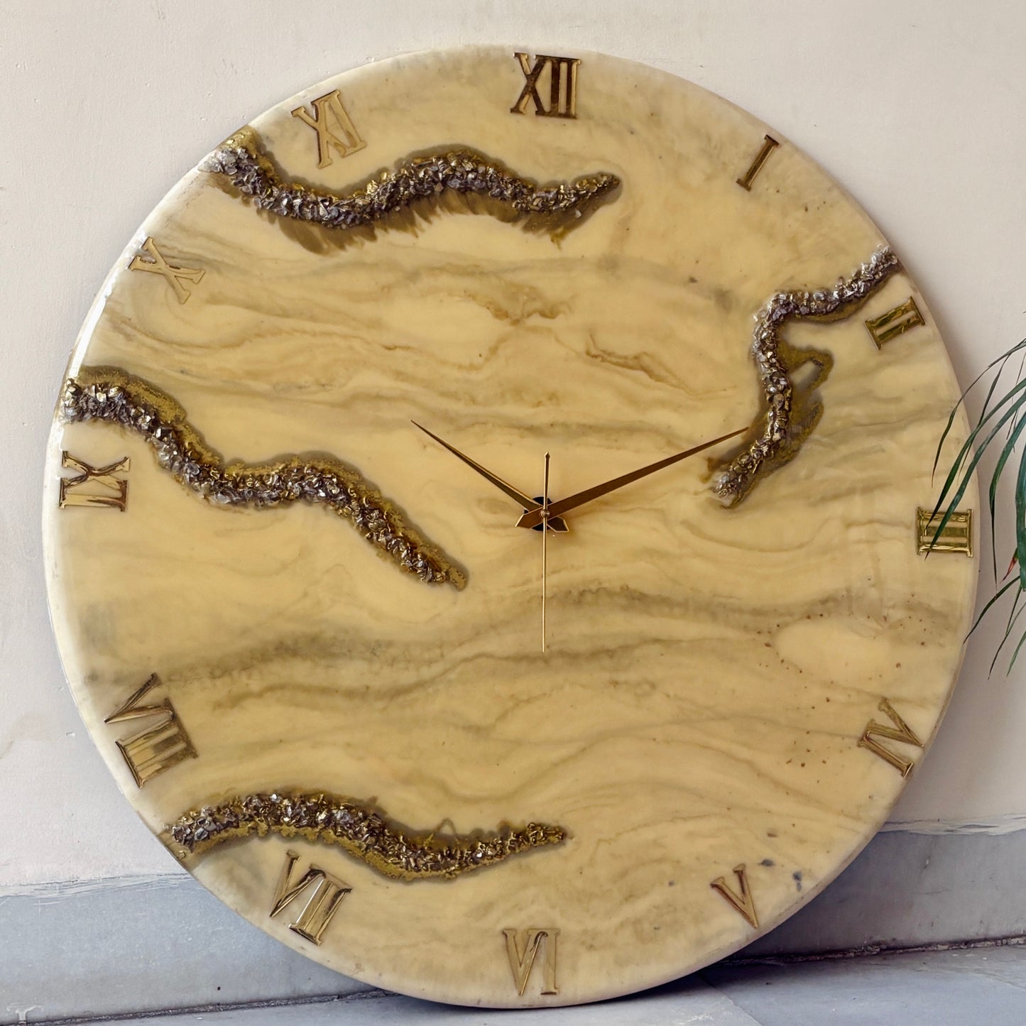 *Desert Clock Large 27 Inches(CS)