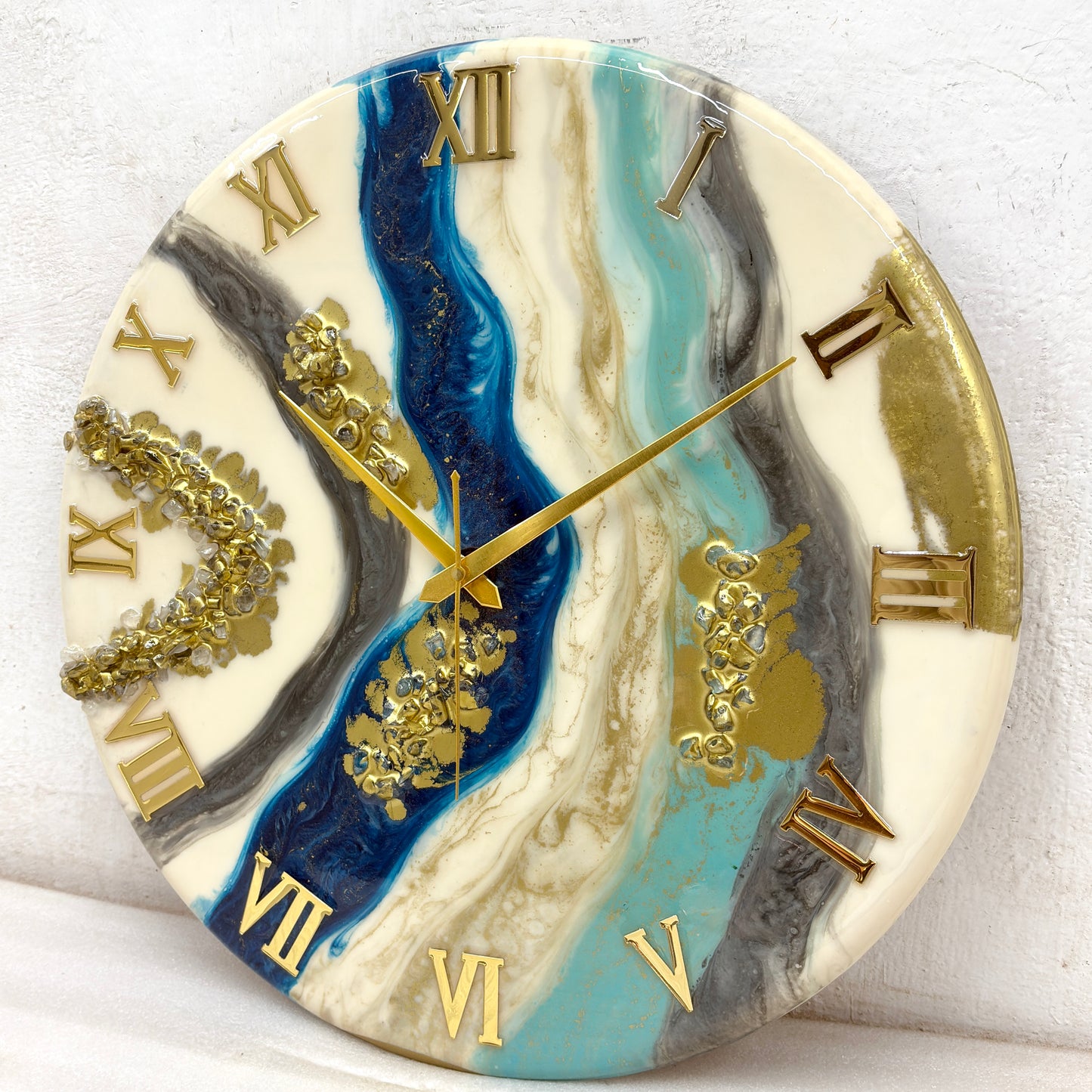 Calm Rivers Silent Clock 17.5 inches (CS)
