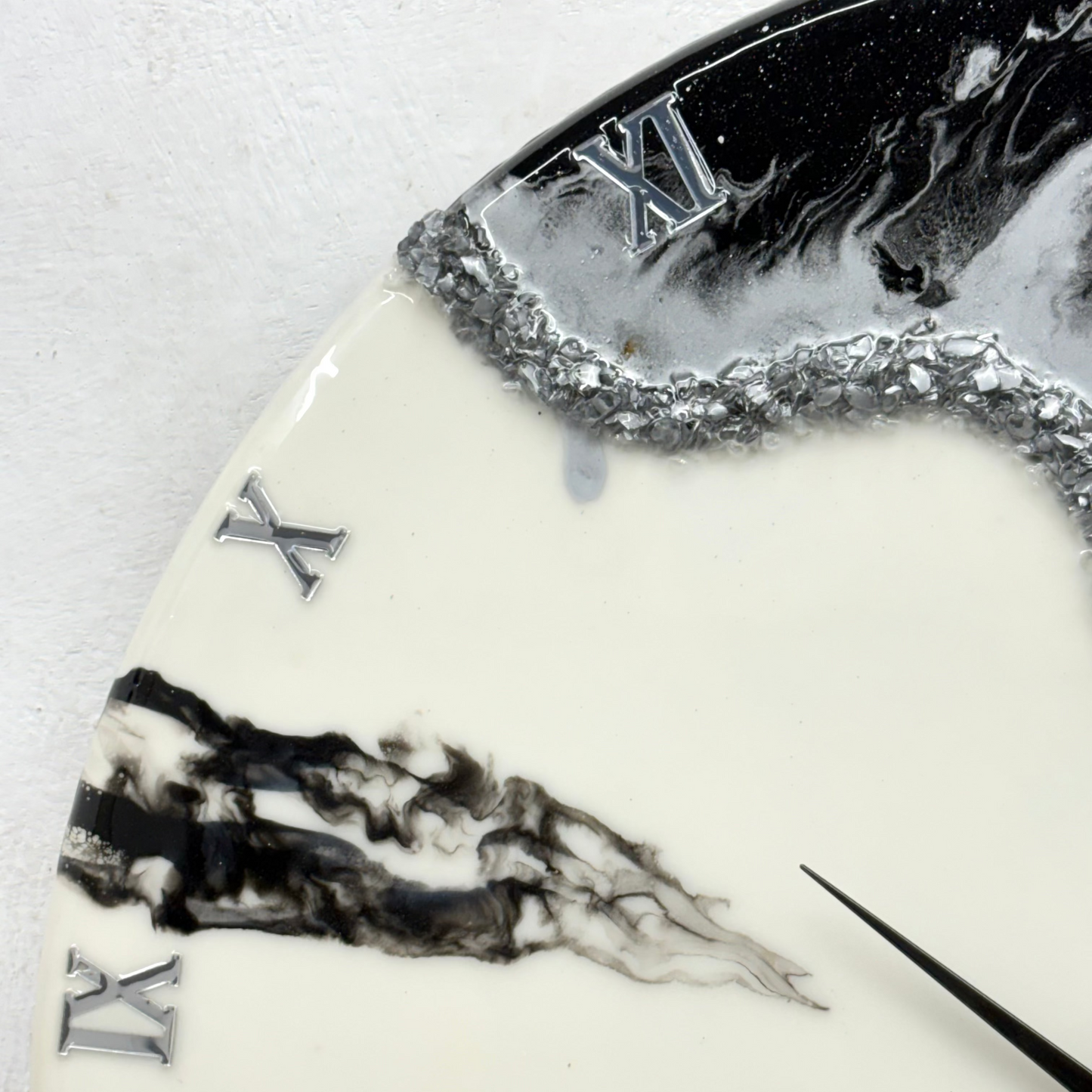 Black Smoke Clock Large 27 Inches(CS)