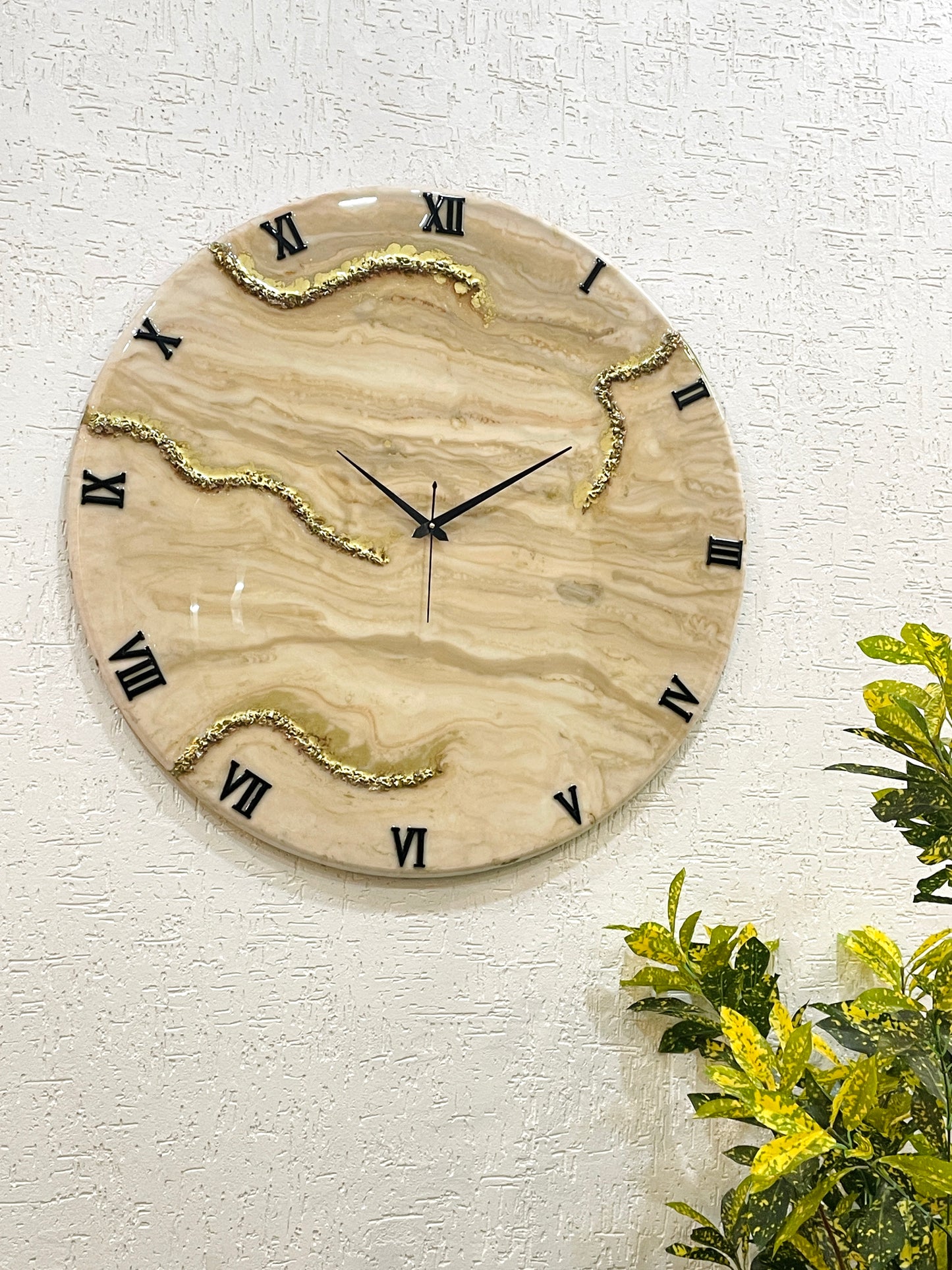 Sandy Clock Large 27 Inches