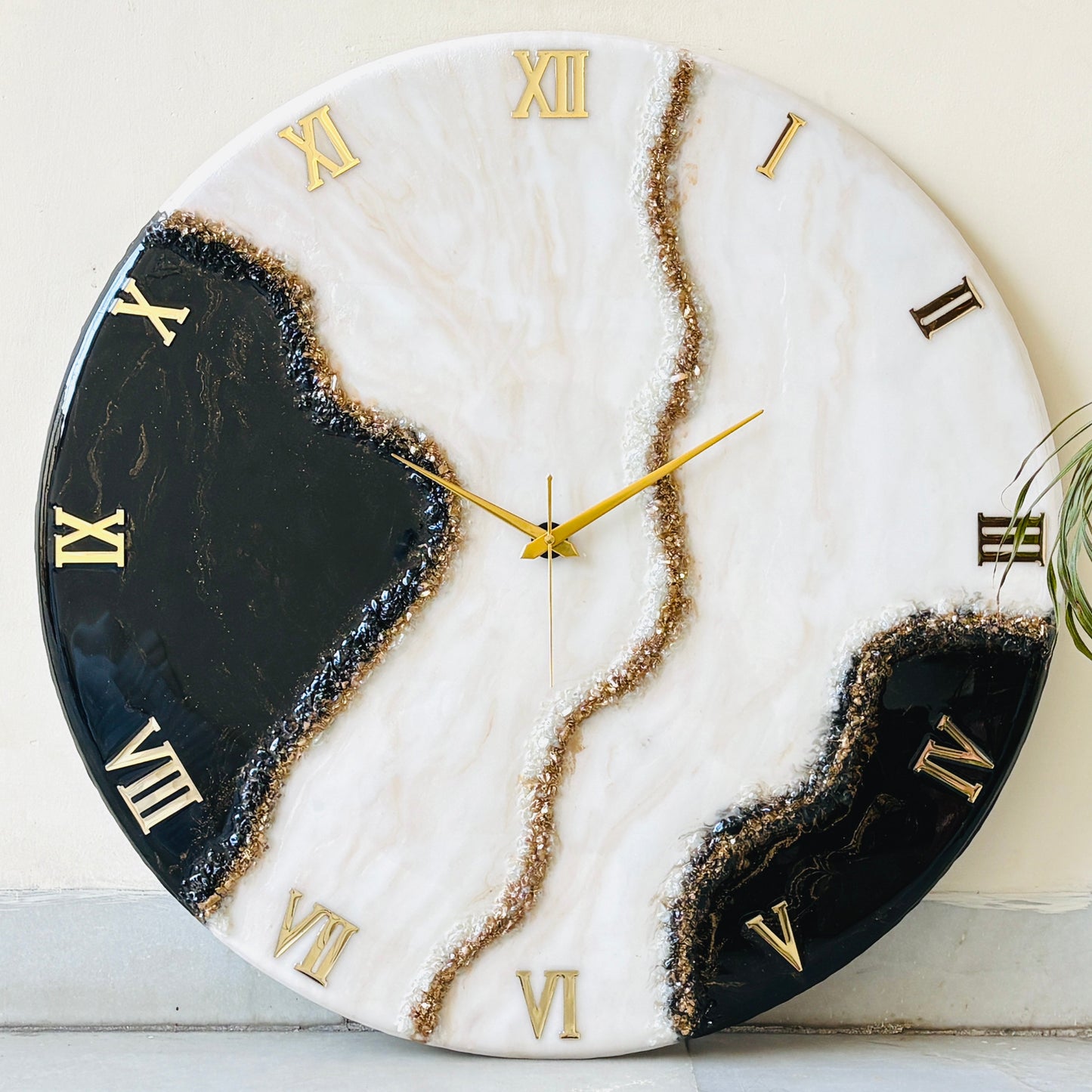 Rose-Gold Geode Silent Clock