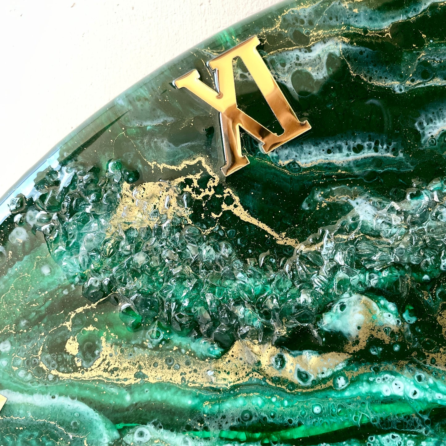 Green Desert Silent Clock