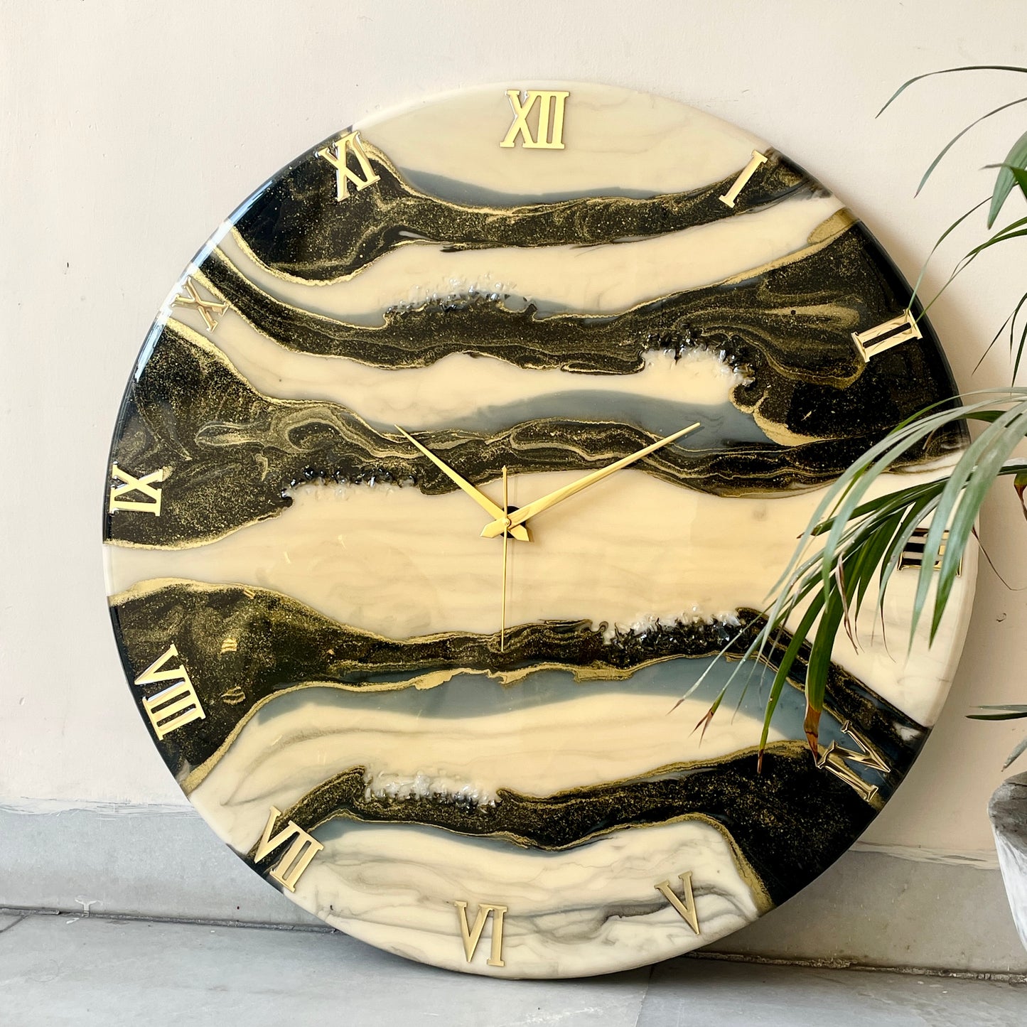 Black Falls Clock Large 27 Inches