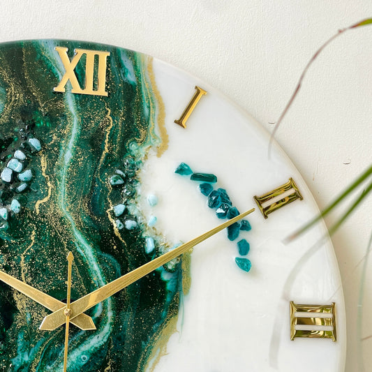 Green Neptune Silent Clock