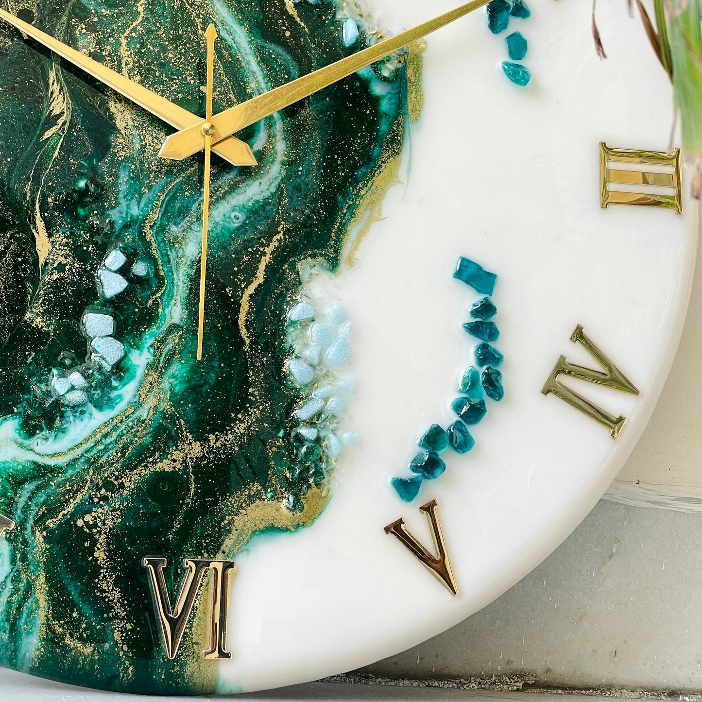 Green Neptune Silent Clock