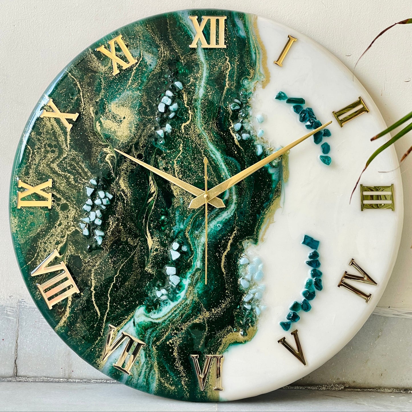 Green Neptune Silent Clock
