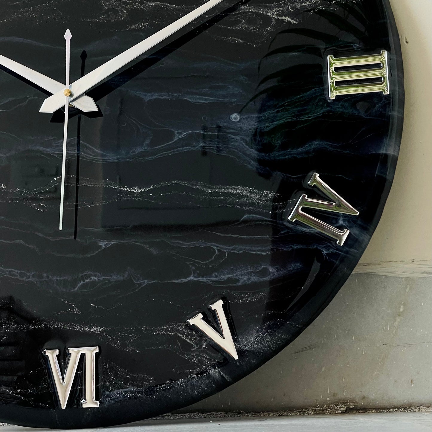 Black Forest Silent Clock