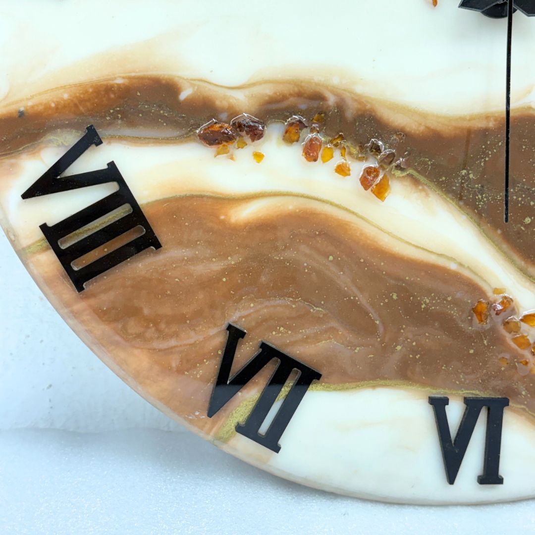 Coco Fall silent clock 17.5 inches CS