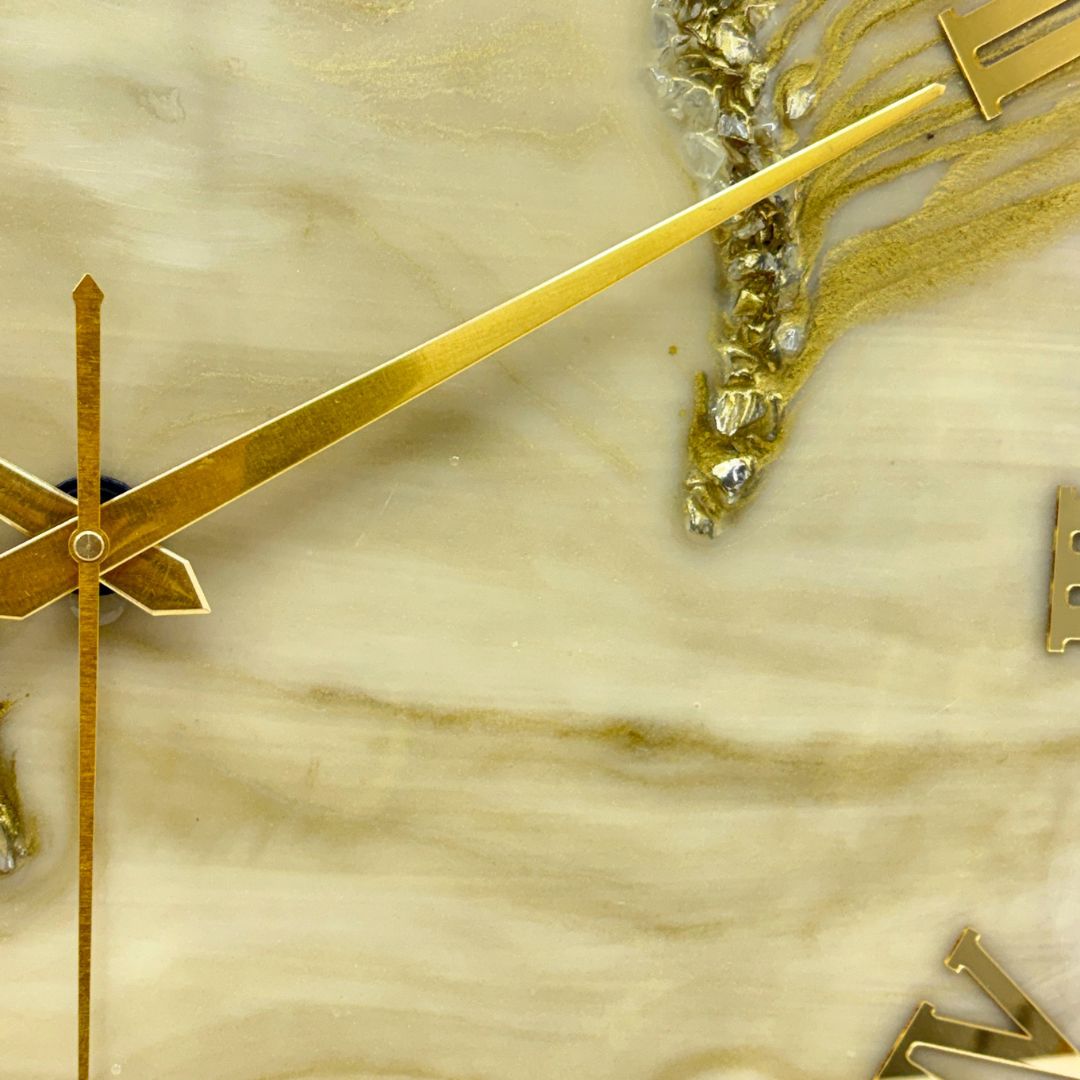 Desert (Y) silent clock 17.5 inches (CS)