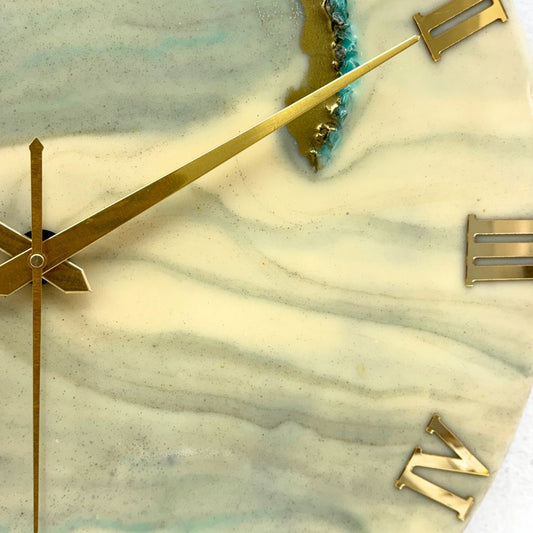 Oasis clock 17.5 inches (CS)