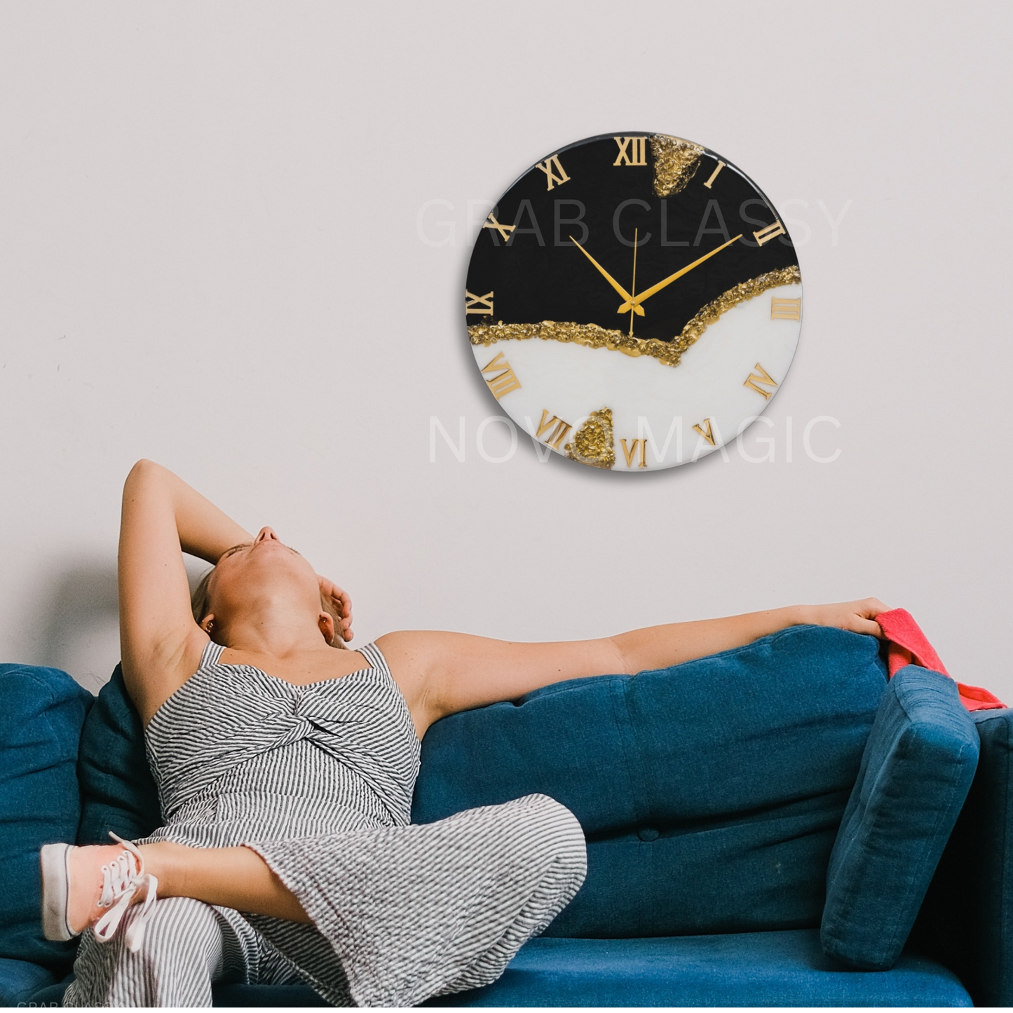 Black Peak Silent Clock 30cm