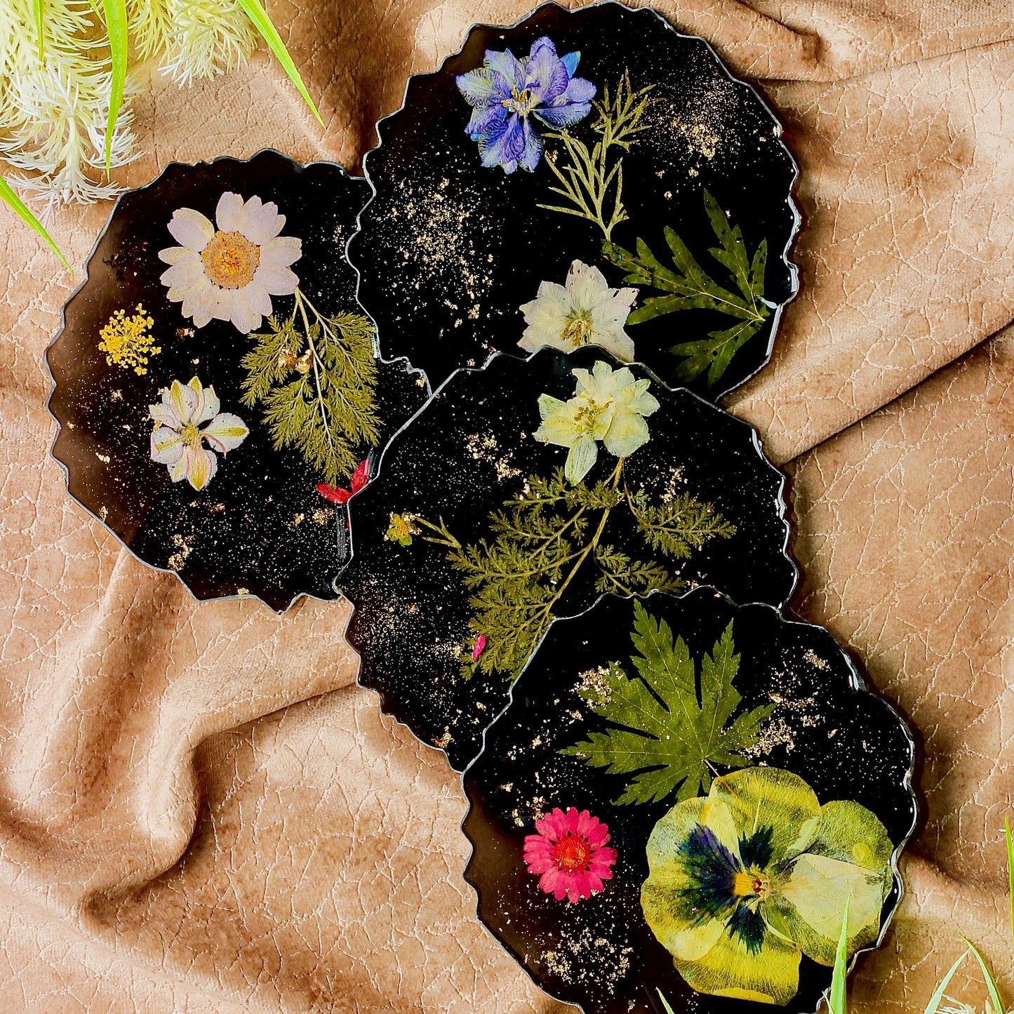 Real Flowers Handmade Set Of 6 Coasters (Black)