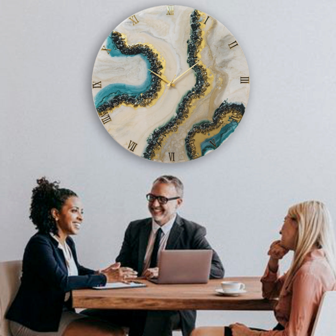 Curvy Green Shiny Marble Finish Wall Clock