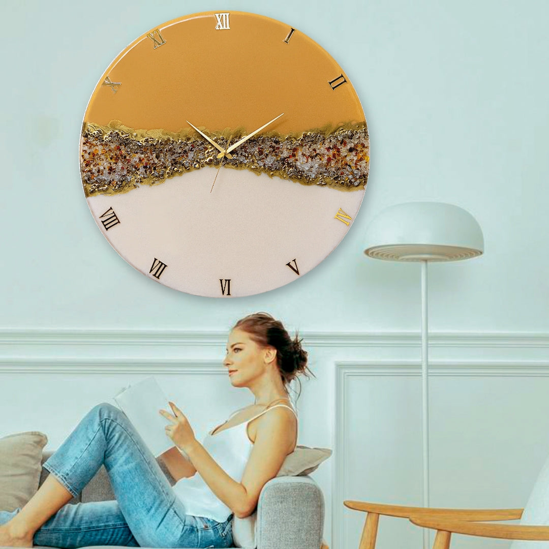 The Crown Silent Resin Wall Clock