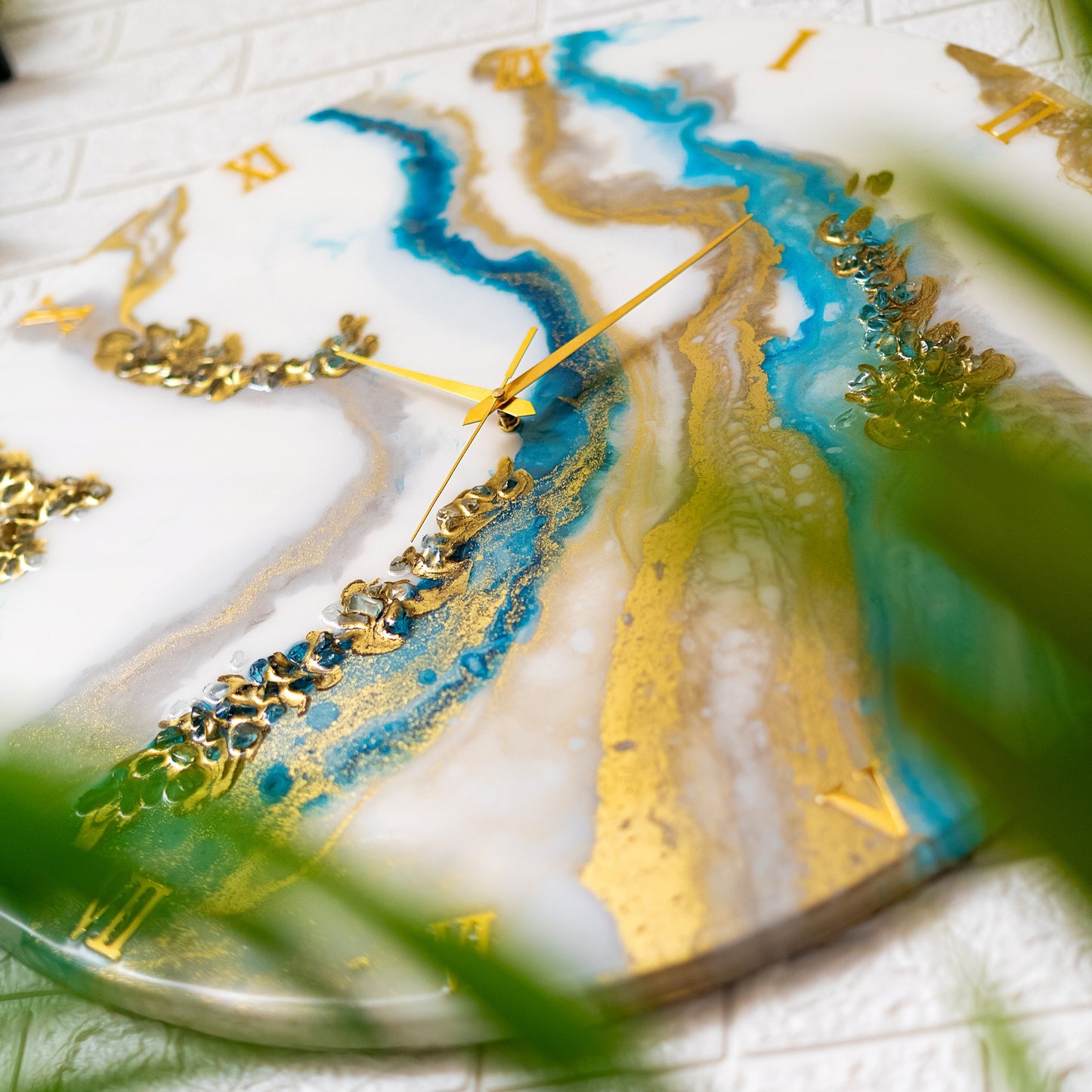 Calm Rivers Silent Resin Wall Clock