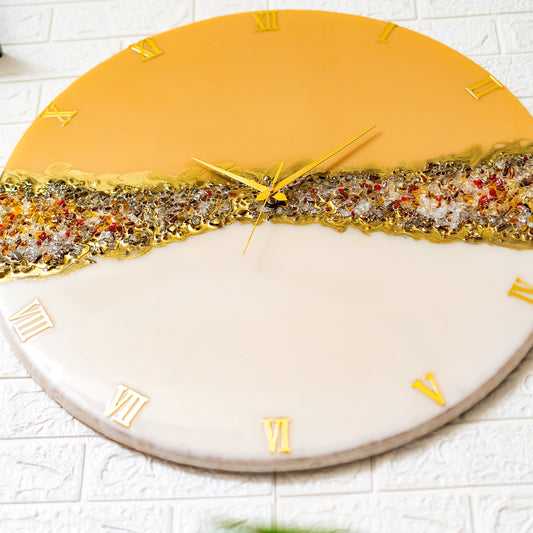 The Crown Silent Resin Wall Clock