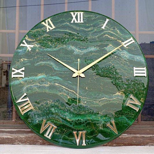 Green desert Silent Clock 17.5 inches