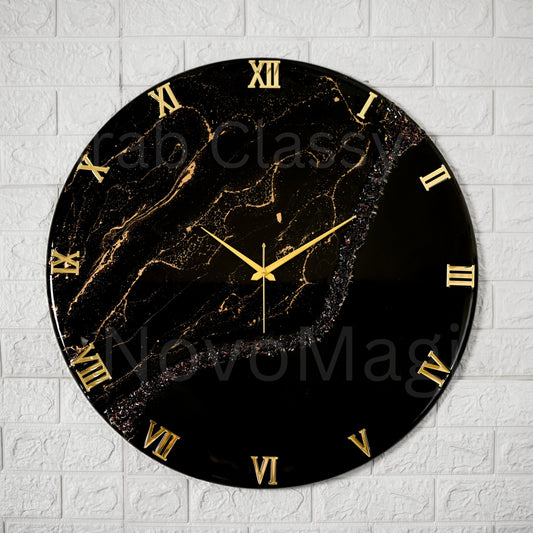 Black Stunner Large Silent Clock