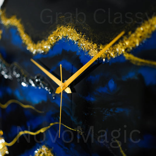 Blue Stunner Medium Size Silent Clock 17.5 Inches