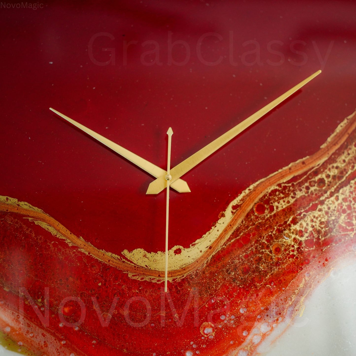 Red Stunner Medium Size Silent Clock 17.5 Inches