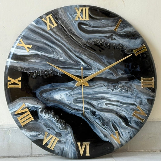 White Black Silent Clock 17.5 inches
