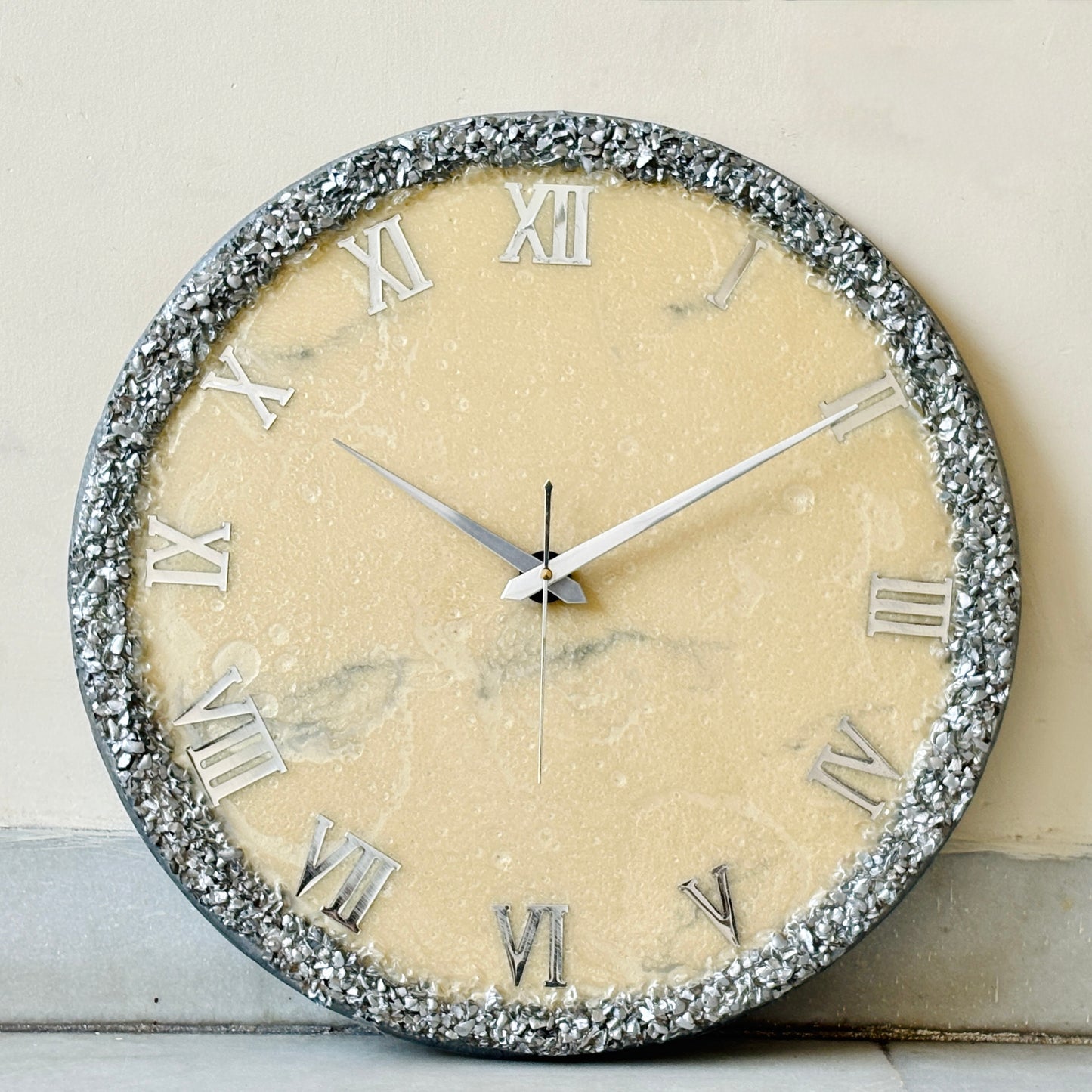 *Silver Ring  Silent Clock 17.5 inches
