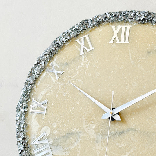 *Silver Ring  Silent Clock 17.5 inches
