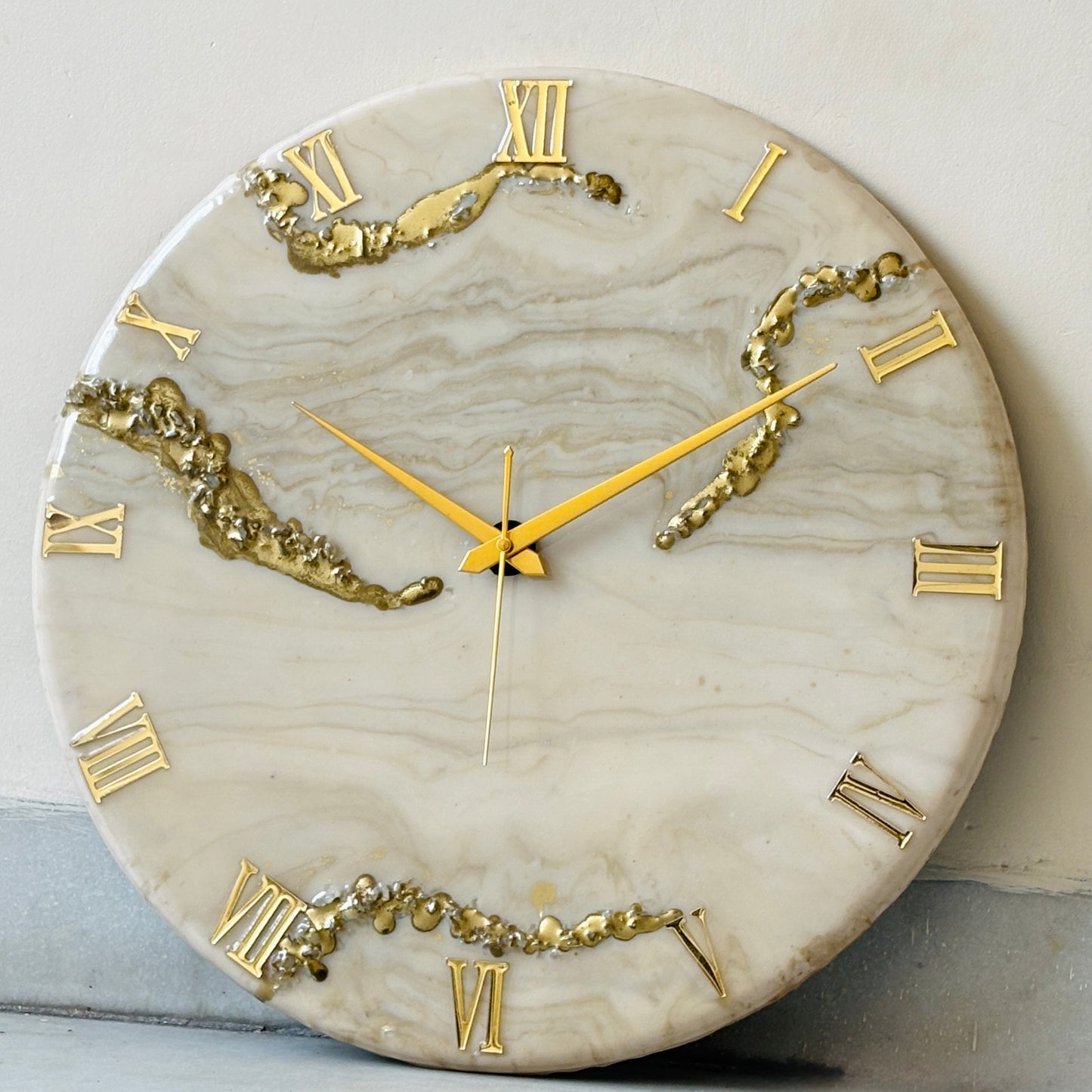 *desert Silent Clock 17.5 inches