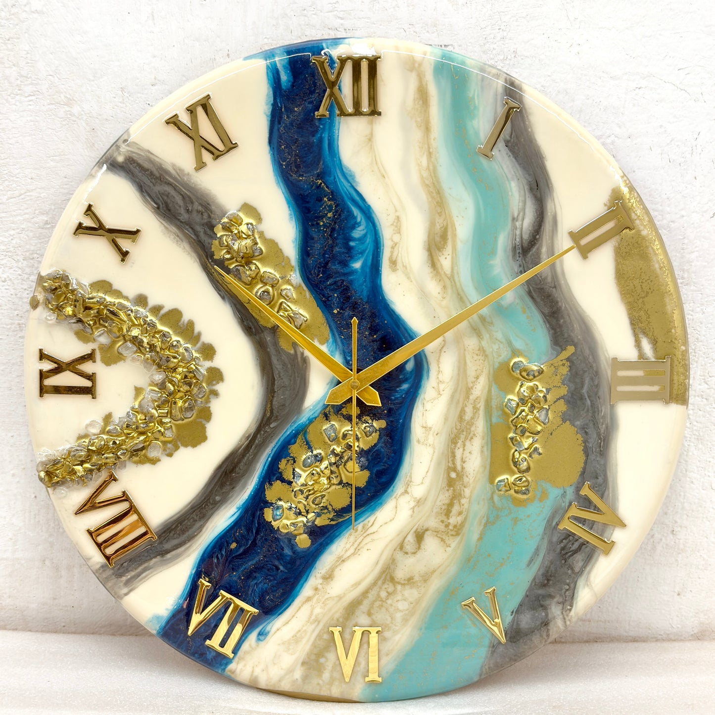 Calm Rivers Silent Clock 17.5 inches (CS)