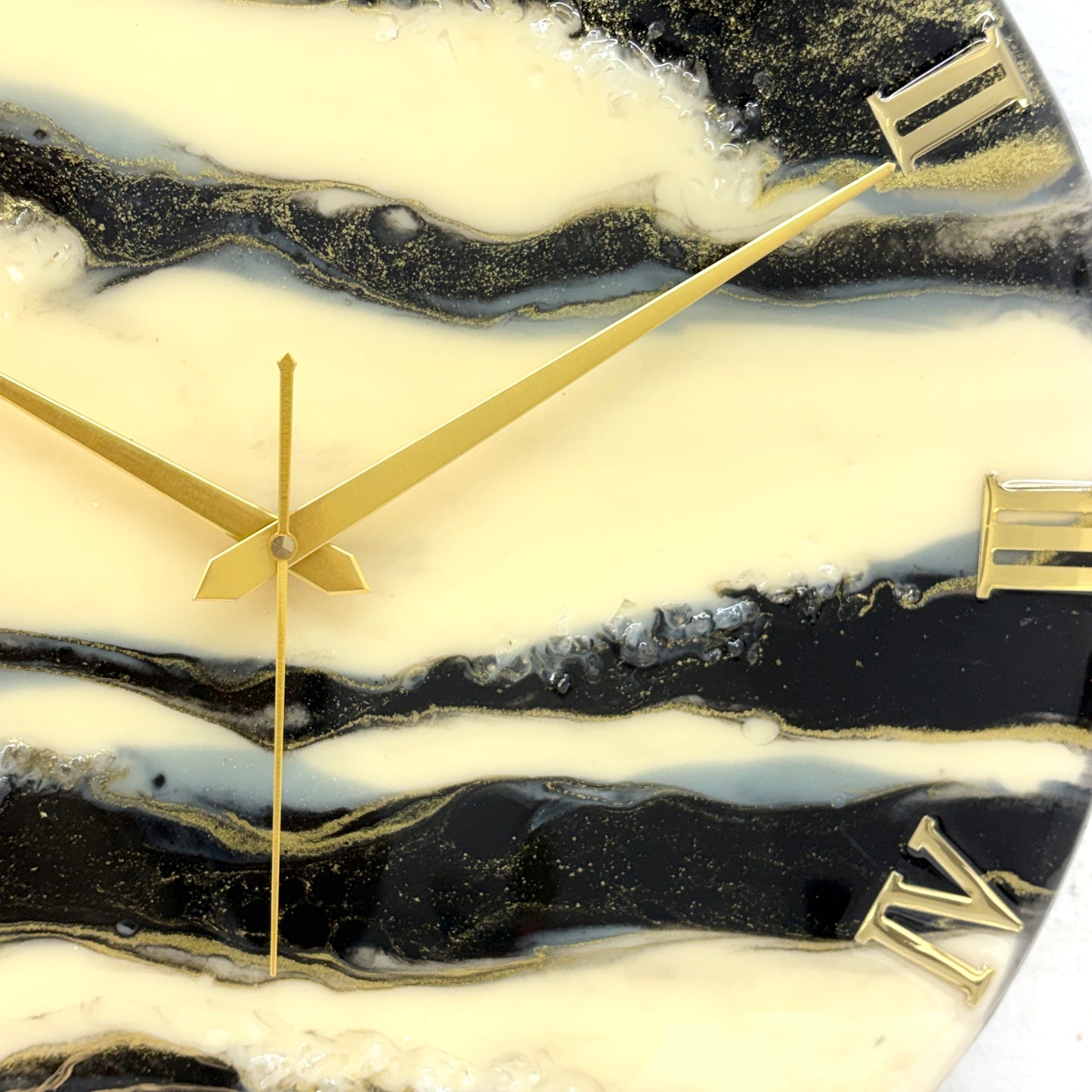 Black Falls (Y) silent clock 17.5 inches (CS)