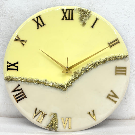 *Yellow Peak Clock 17.5 inches(CS)