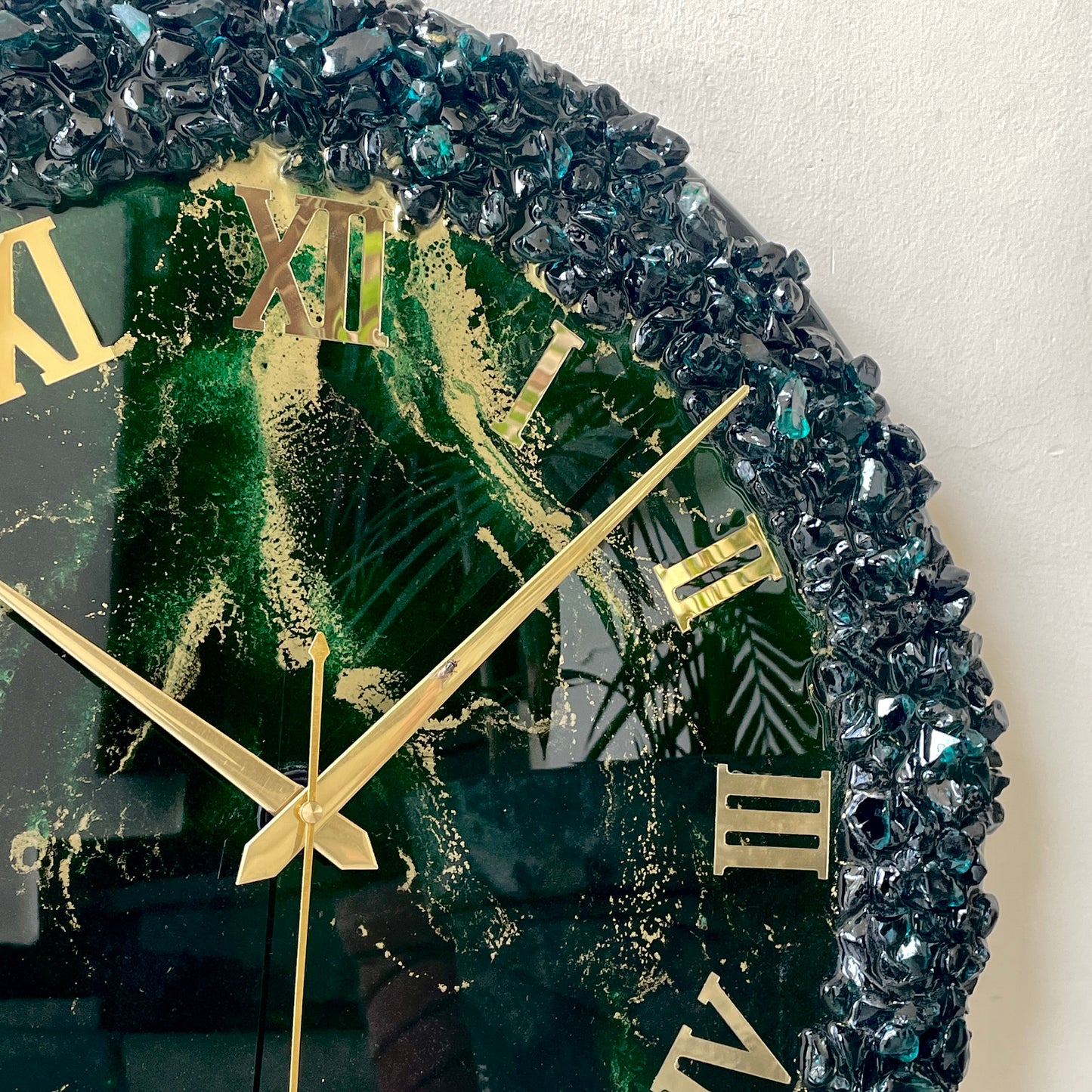 Dark Green Silent Clock 17.5 inches