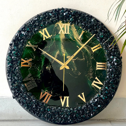 Dark Green Silent Clock 17.5 inches