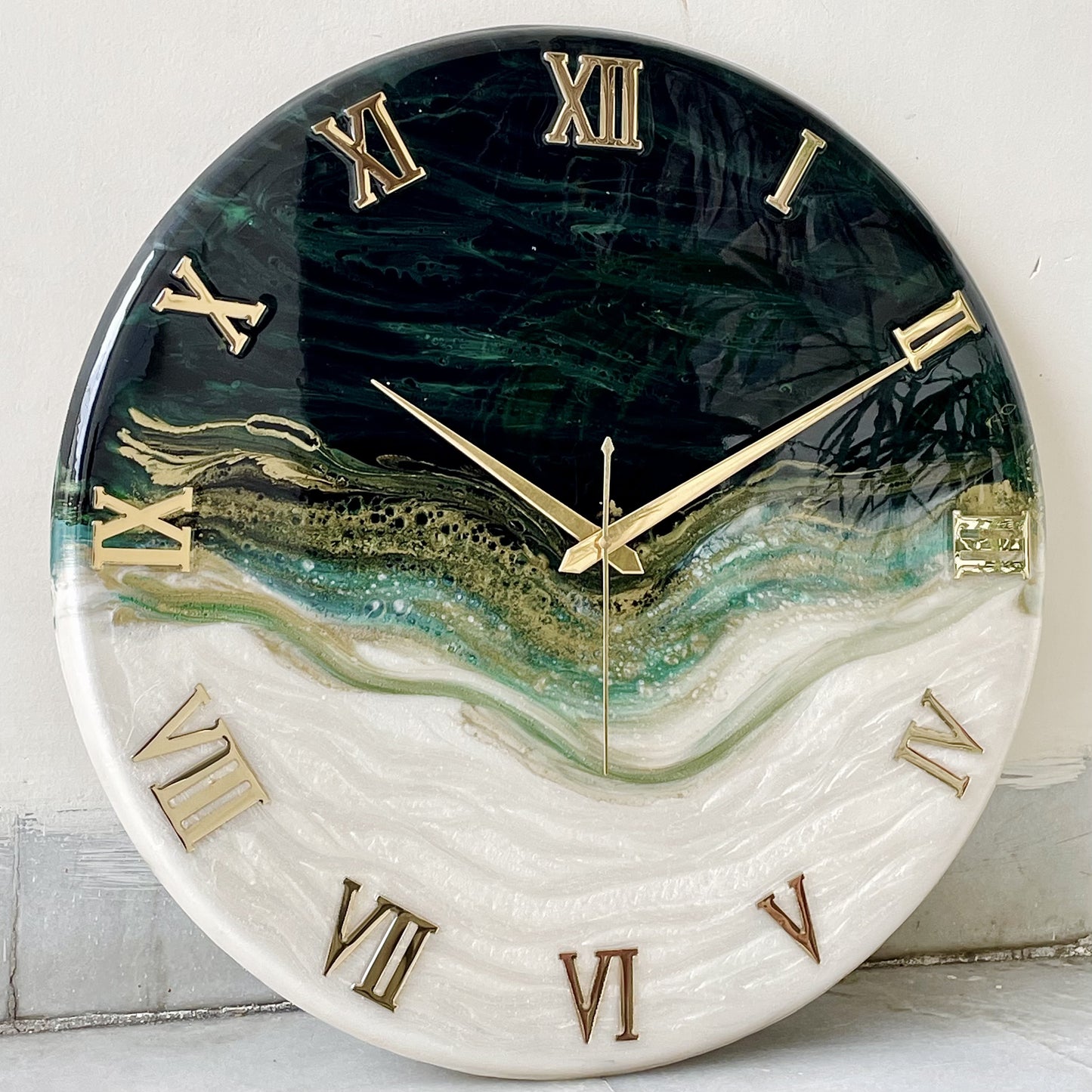 Royal Green Silent Clock