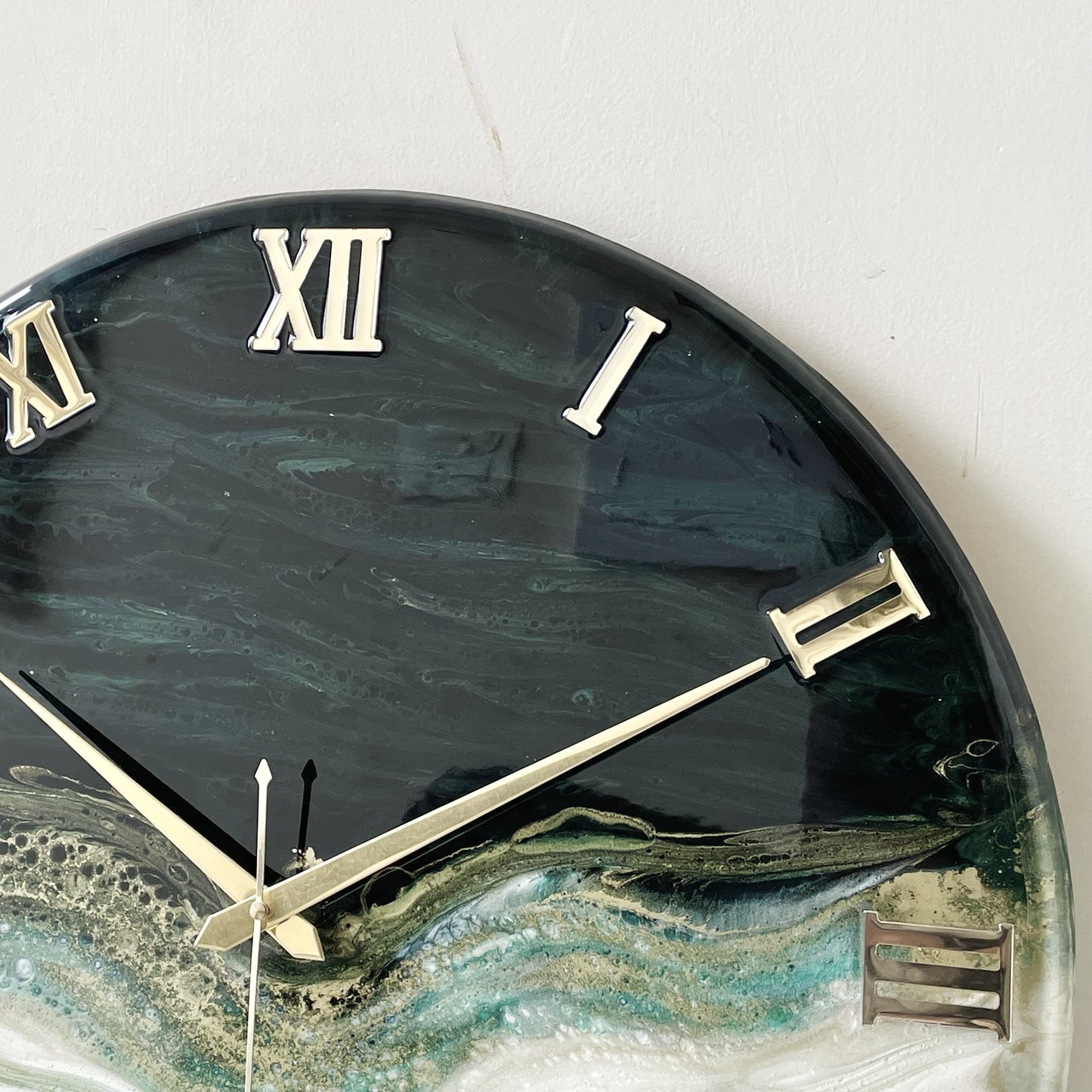 Royal Green Silent Clock