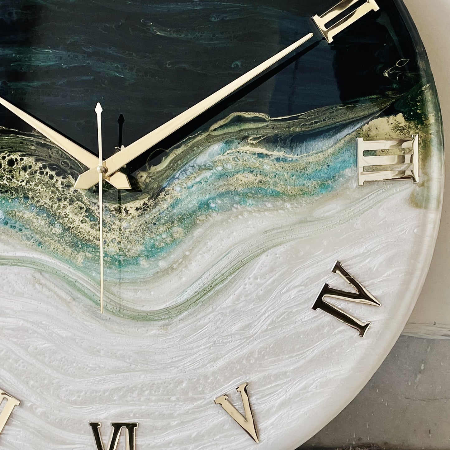 Royal Green Silent Clock