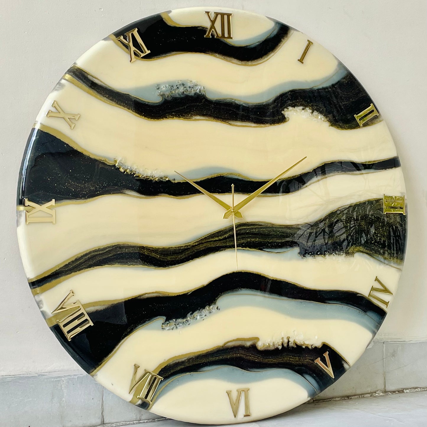 *Black falls Clock Large 27 Inches