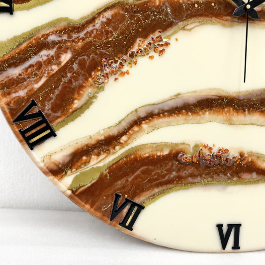 Coco Fall Inches Clock (CS)