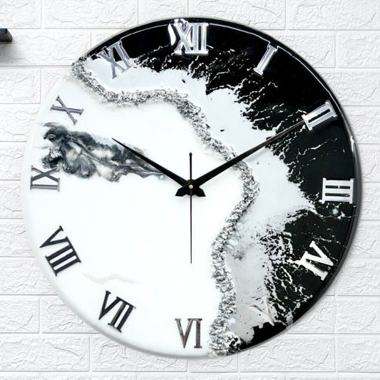 Black fire Silent Clock 17.5 inches